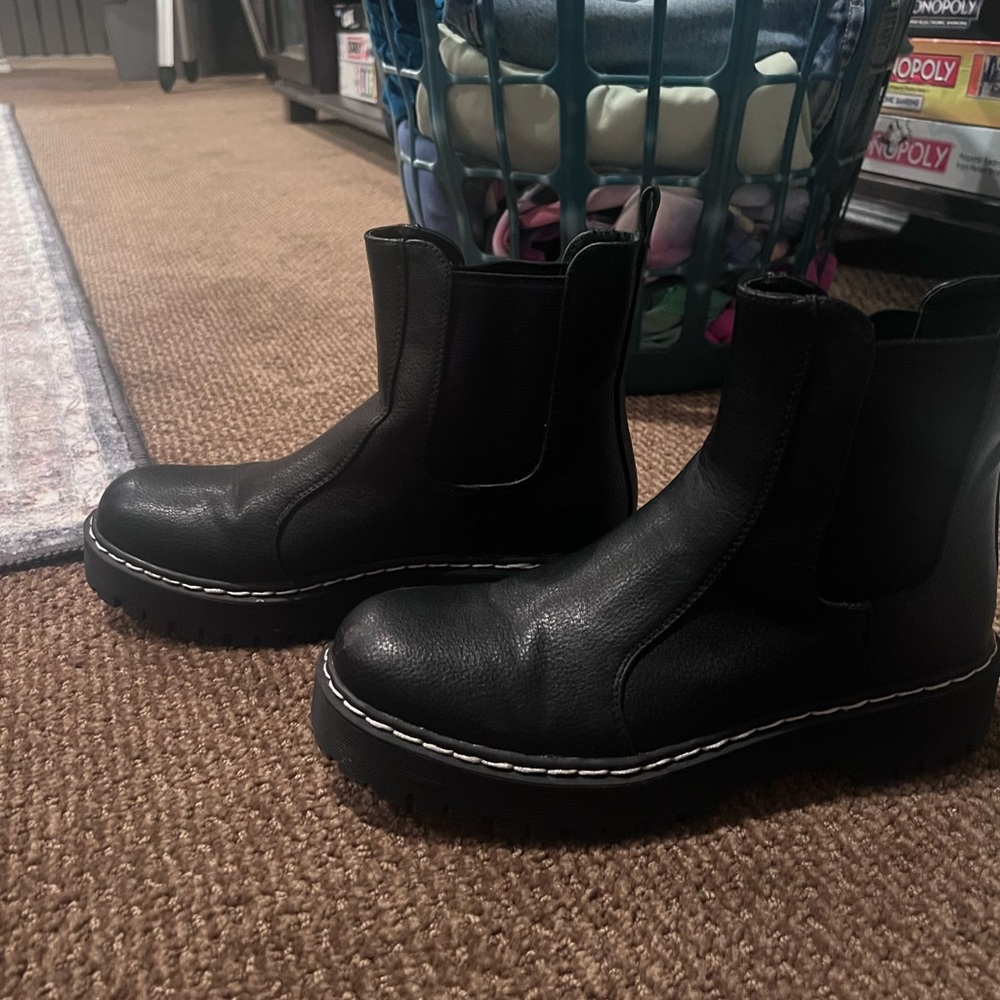 Black boots
